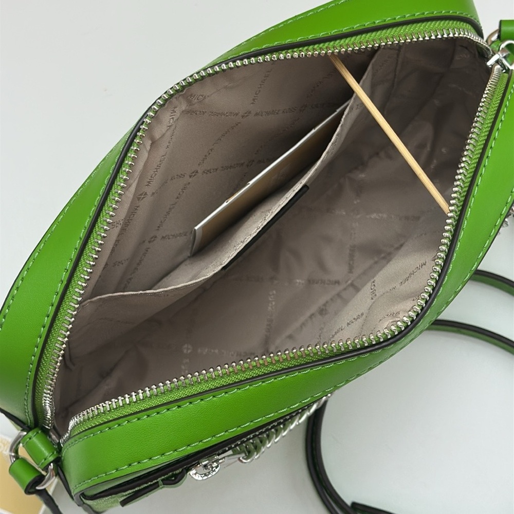 Michael Kors Jet Set Large East West Ombré Signature Logo Crossbody Body
Jungle - Picture 5 of 15